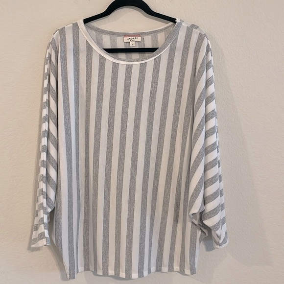 Andree By Unit Women’s Tunic Top Large Grey Striped Bohemian Preppy - Picture 1 of 11